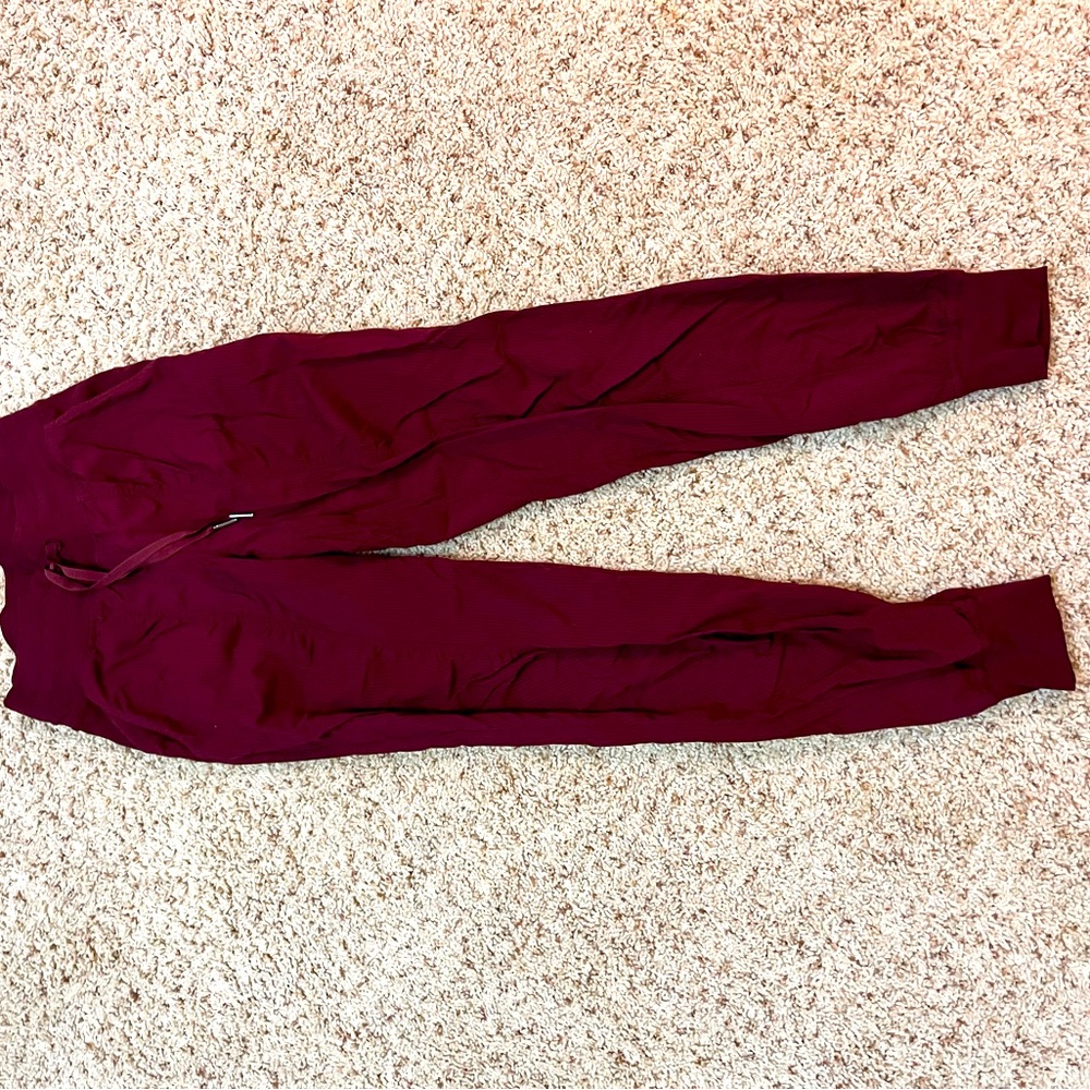 Lululemon dance studio jogger